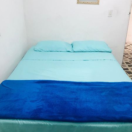 Hostal La 18 เปเรย์รา ภายนอก รูปภาพ