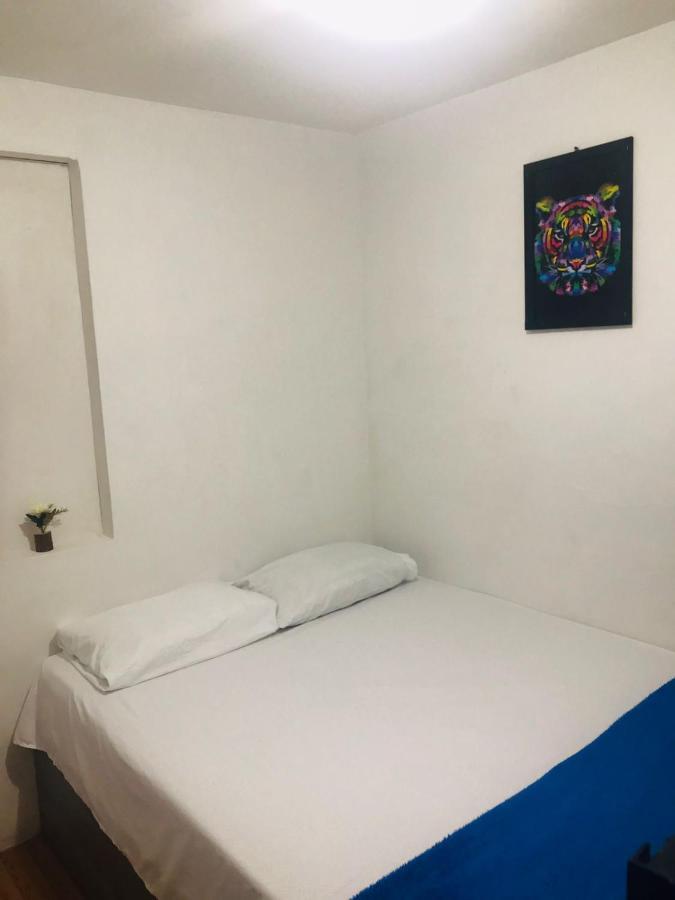 Hostal La 18 เปเรย์รา ภายนอก รูปภาพ