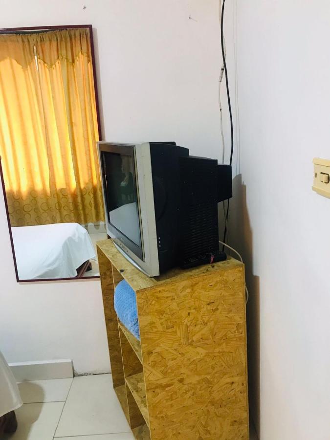 Hostal La 18 เปเรย์รา ภายนอก รูปภาพ