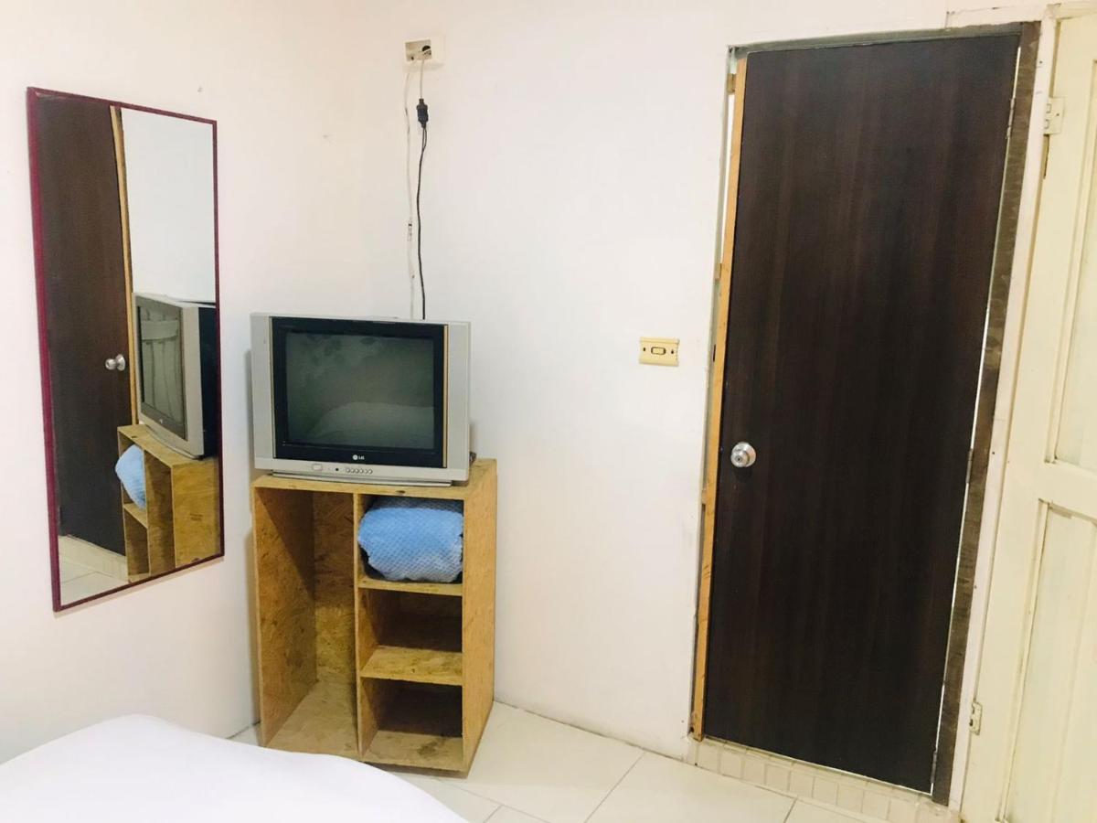 Hostal La 18 เปเรย์รา ภายนอก รูปภาพ