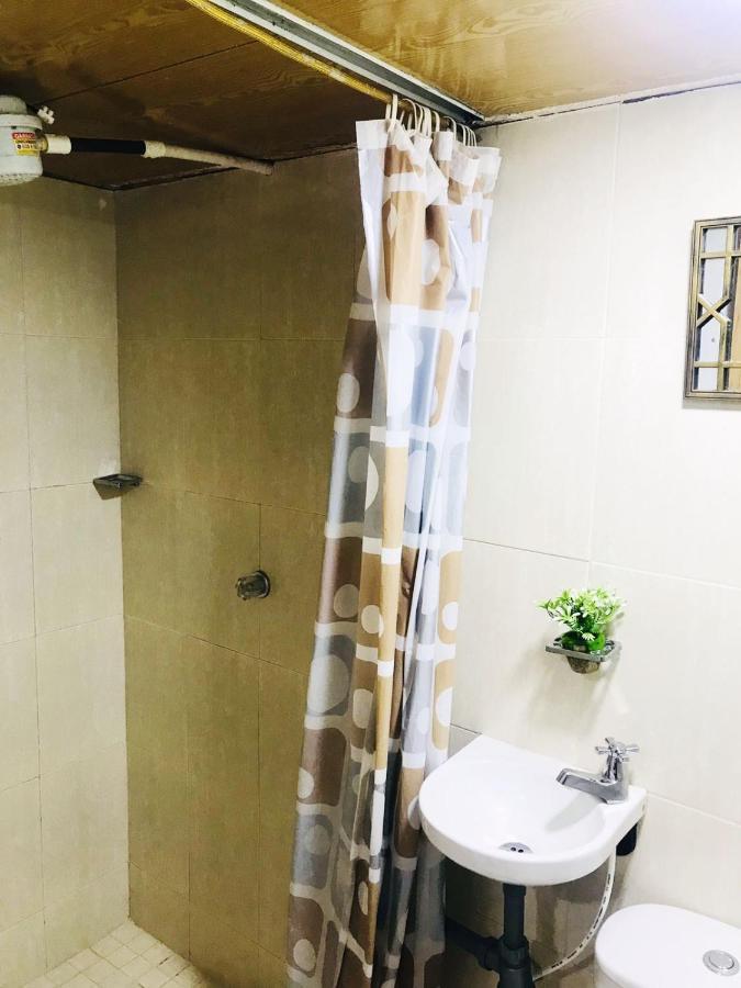 Hostal La 18 เปเรย์รา ภายนอก รูปภาพ